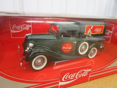 Coca-Cola  Ford V8 全長約23㎝　SOLIDO社　フランス製 44405672_1m.jpg?v=8DA14F1A9439940