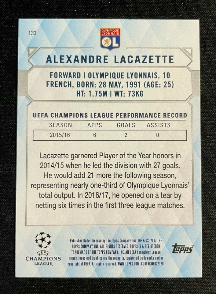 Topps 2017 Champions League Showcase Olympique Lyonnais Alexandre Lacazette 1/5  - Image 2 of 2