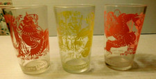 Set of 3 Davy Crockett Glasses 4 inches high
