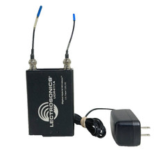 LECTROSONICS UCR411A Block 26 BU 665.6 - 691.1 MHz /w Antennas. TRUEHEARTSOUND 