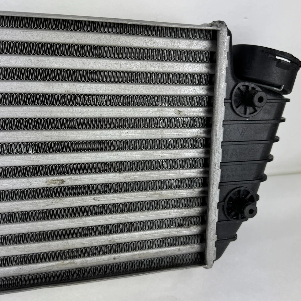 OEM 2001 - 2005 Porsche 996 911 Turbo Right Intercooler Cooler 996-110-640-71 - Image 3 of 4