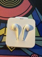 Apple EarPods with Lightning Connector In Ear Canal Headset - White