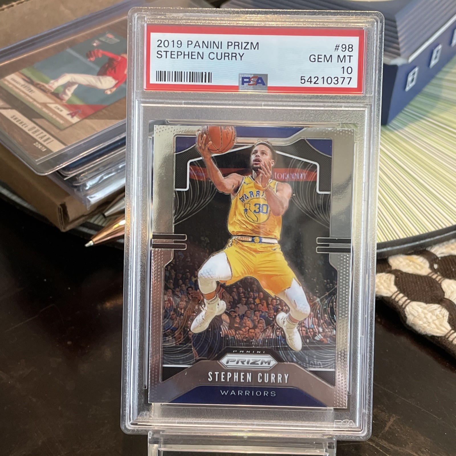 2019-20 Panini Prizm #98 Stephen Curry Warriors Gem Mint PSA 10 (3761)