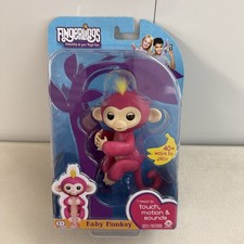 New WowWee Fingerlings Interactive Baby Monkey BELLA Pink