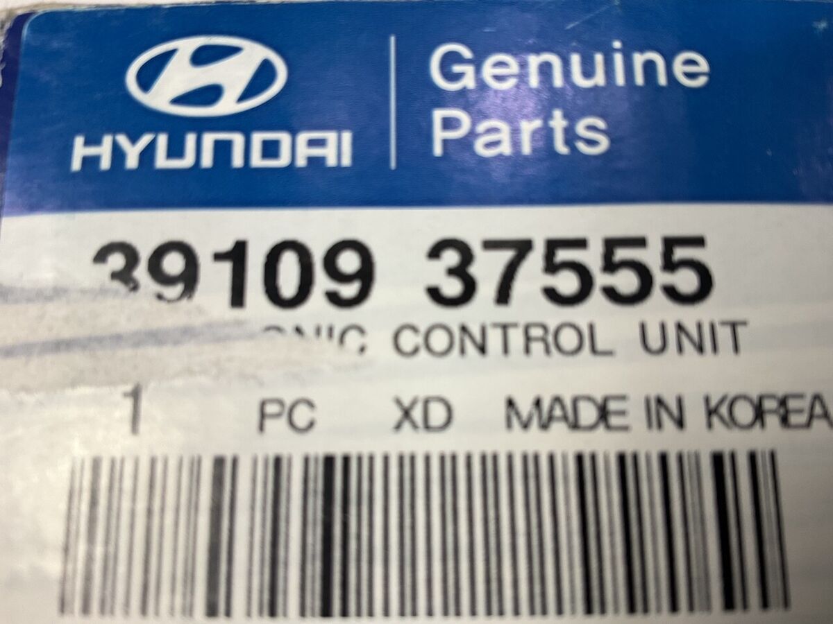 2006 Hyundai Santa FE Engine Computer ECM 39109-37555 2006 Hyundai Santa FE Engine Computer ECM 39109-37555