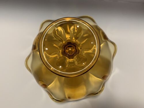 Mid Century Viking 6 Petal Amber Glass Pedestal Dish in Great Condition - Picture 3 of 4