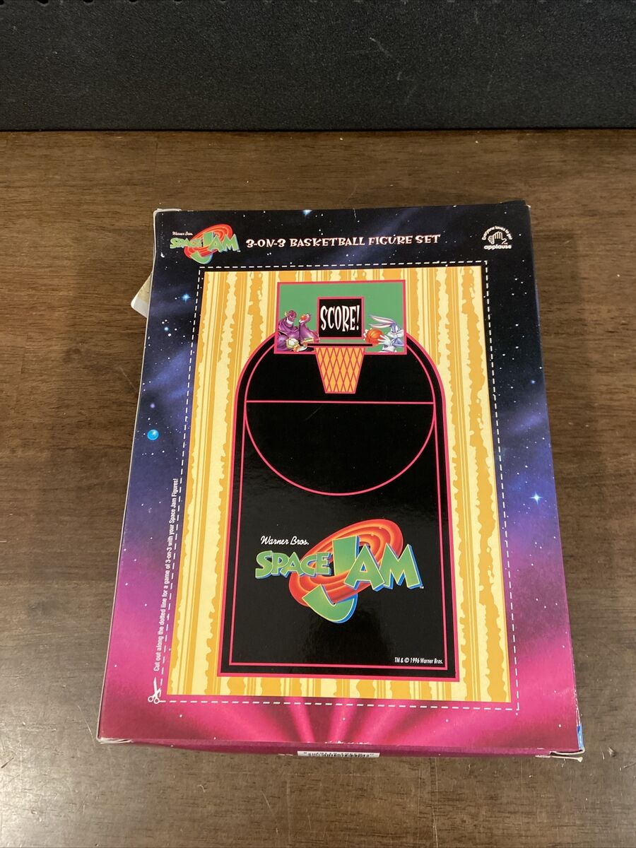 Vintage Warner Bros Space Jam 3 on 3 Looney Tunes/Jordan Vintage Warner Bros Space Jam 3 on 3 Looney Tunes/Jordan
