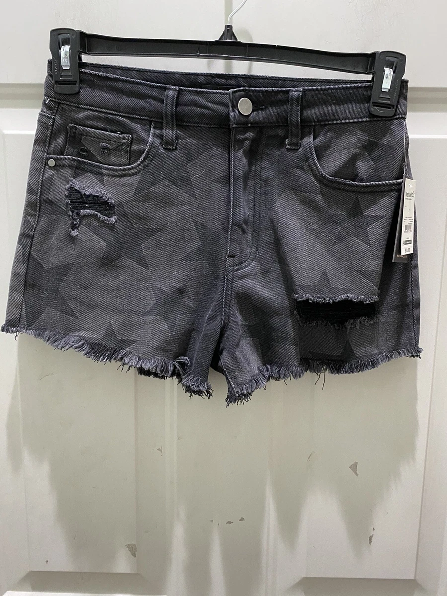 New Material Girl Black High Rise Printed Denim Star Shorts. Size