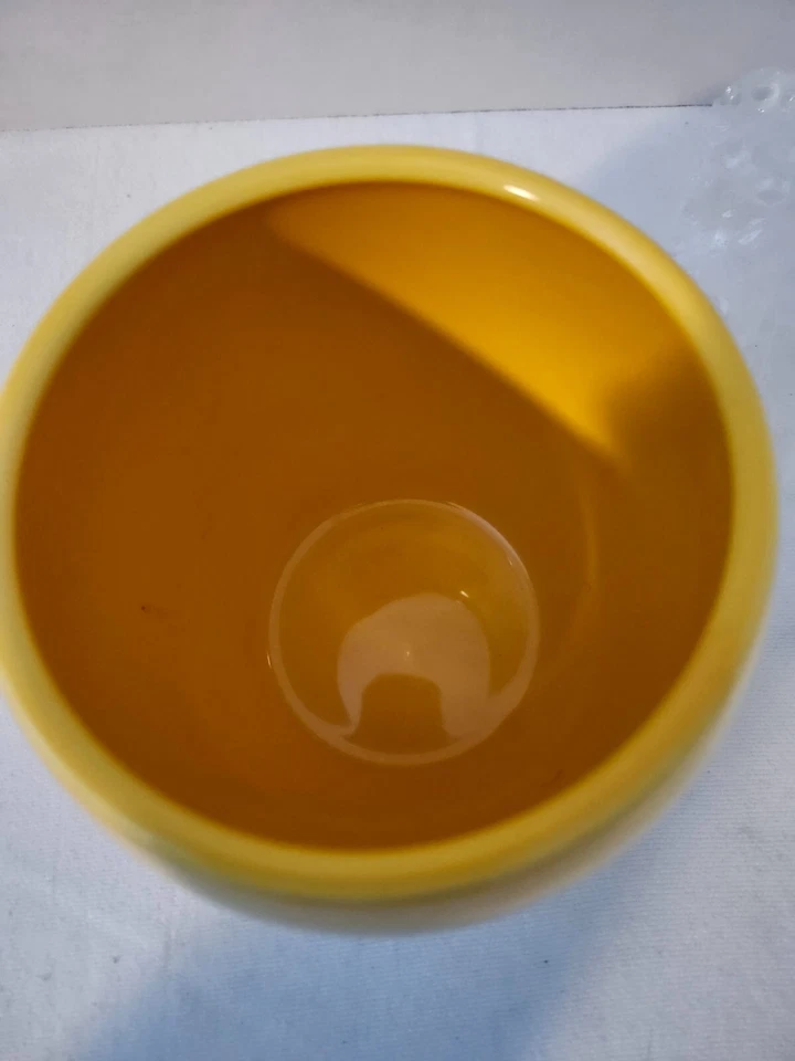 Teleflora's Garden of wellness, amarillo, abeja bien pronto Foto 4 de 4