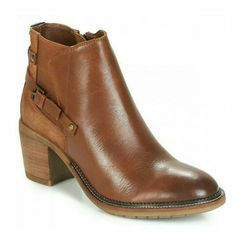 Bottes et bottines beiges Kickers pour femme