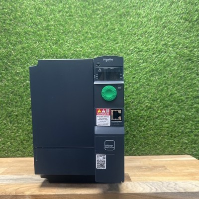 Altivar Maschine - Dimmer - 5,5kW - 380/500V Tri - Book - EMV - IP21 gebraucht