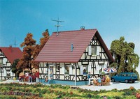 Faller 130221 - 1/87 / H0 Einfamilienhaus Mit Fachwerk - Neu