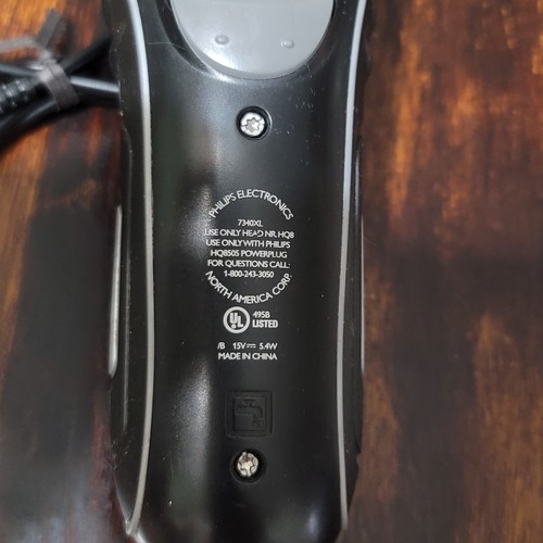 Philips Norelco 7340XL Cordless Rechargeable Electric Razor Men's WORKS Good - Picture 10 of 16