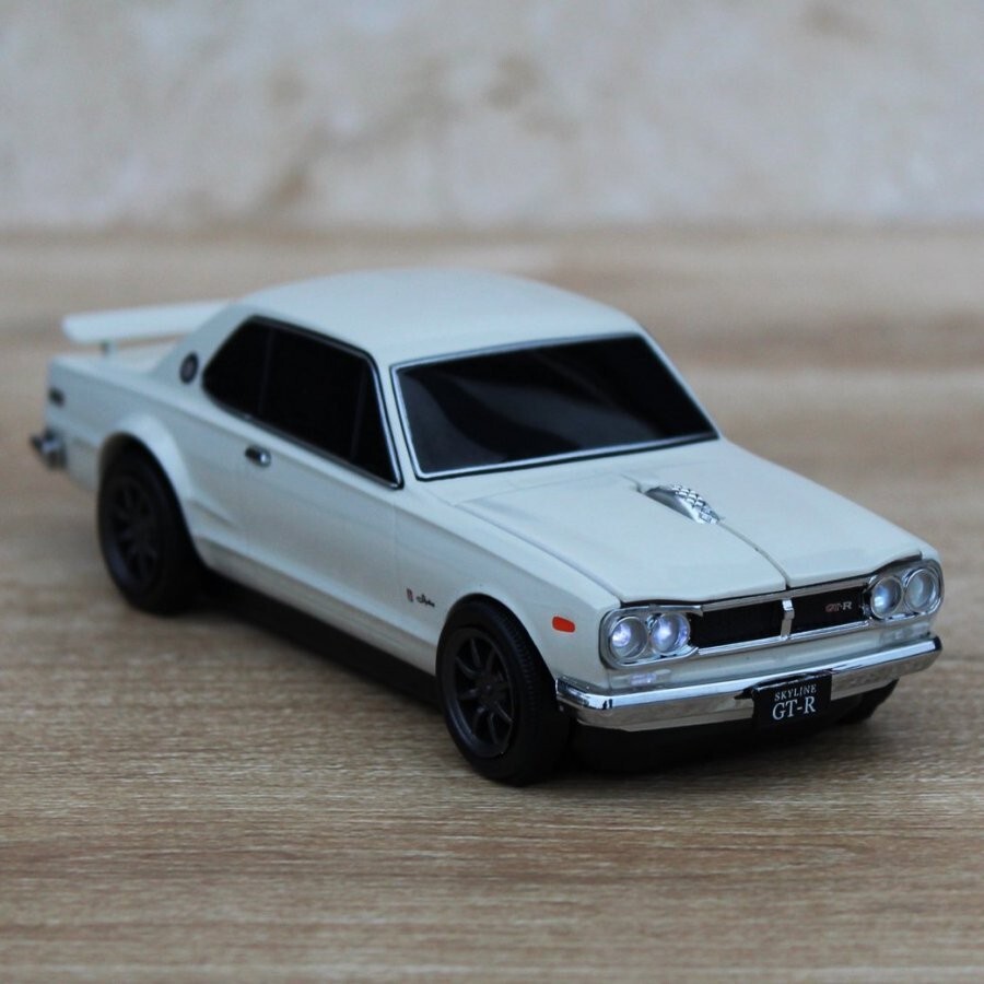 Nissan Skyline GT-R White Click Car Mouse/Wireless Mouse