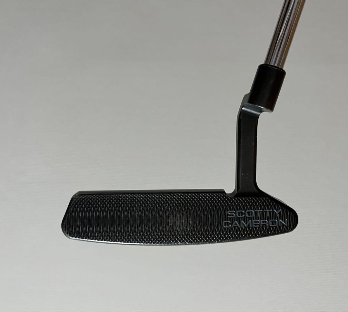 Scotty Cameron Select Newport 2 Putter 33 inches RH Black Used #92 