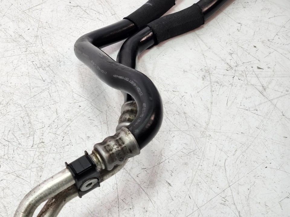 ✅ Entrada de tubo de refrigeración de aceite Rolls-Royce Ghost RR4 2010-2014 caja de cambios OEM Foto 3 de 4