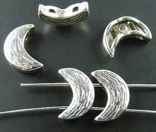200pcs Tibetan Silver Moon Beads Connectors Metal Craft Finding 12x8mm 1102