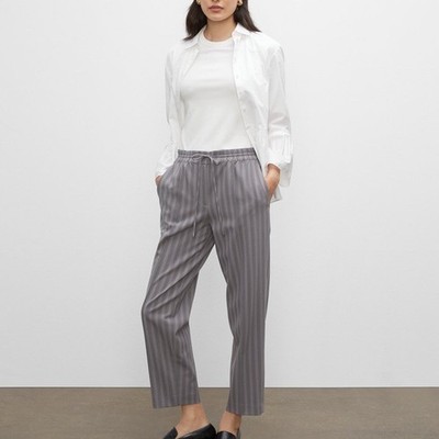 New! Club Monaco Tailored Pinstripe Gray Joggers Women s Size 2