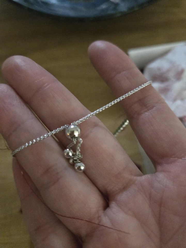 Brazalete Bolo de zafiro azul y blanco creado por Helzberg Lab en plata de ley Foto 4 de 4