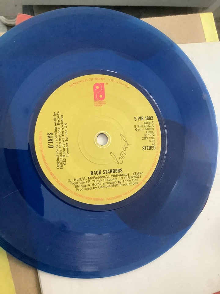 O ‘ Jays. Love Train. Back Stabbers. 7” vinyl. BLUE - Image 3 of 3