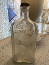 Vintage Clear Glass Gordon's London Gin Bottle 1940’s Empty With Original Top