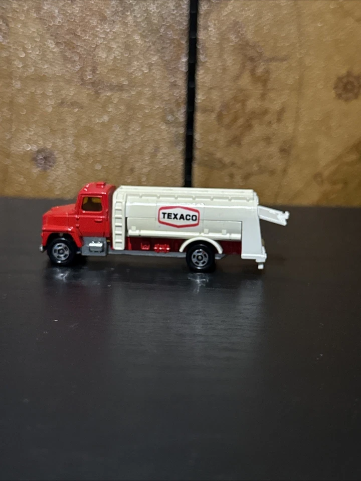 Camión cisterna Ford Tomica F62 Texaco diecast 1:95 vintage hecho en Japón sin caja Foto 2 de 4