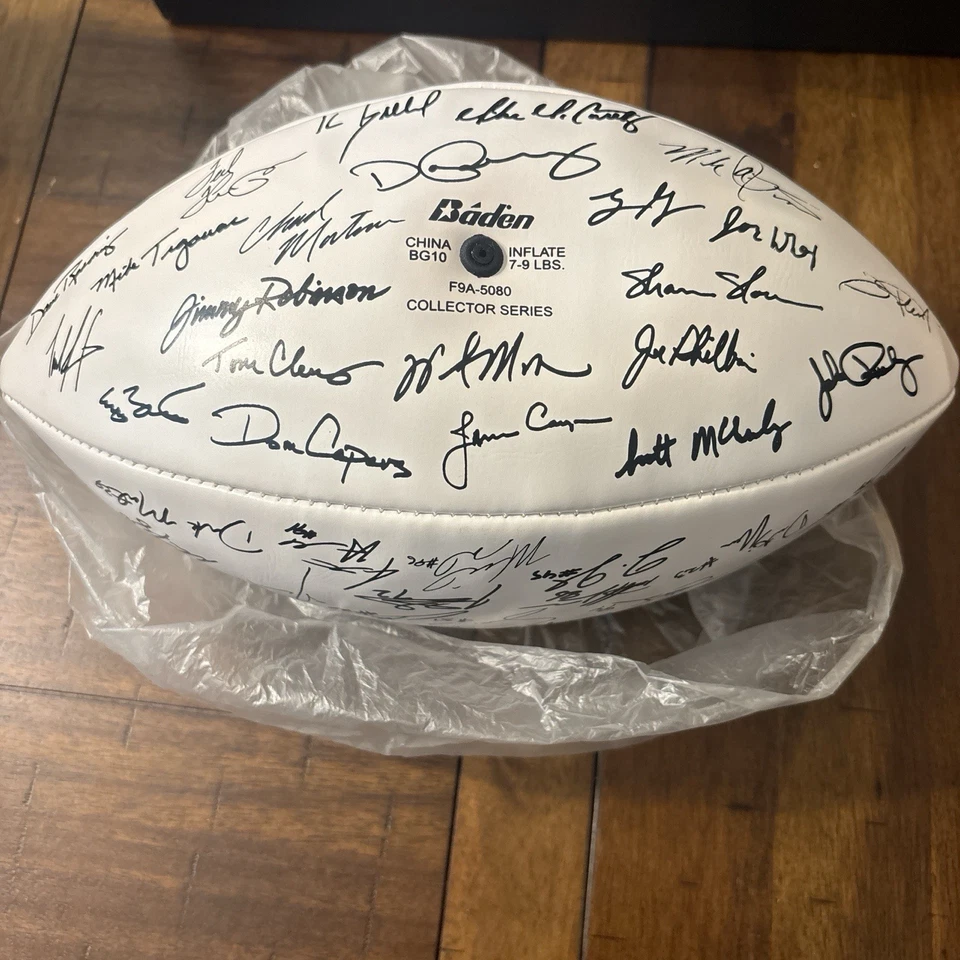 Fútbol americano Green Bay Packers 2010 firmado por los 11 titulares Foto 2 de 2