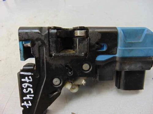 30634614 Cerradura Puerta Delantera Izquierda para VOLVO V70 FAMILIAR 2 176547 - Imagen 8 de 9