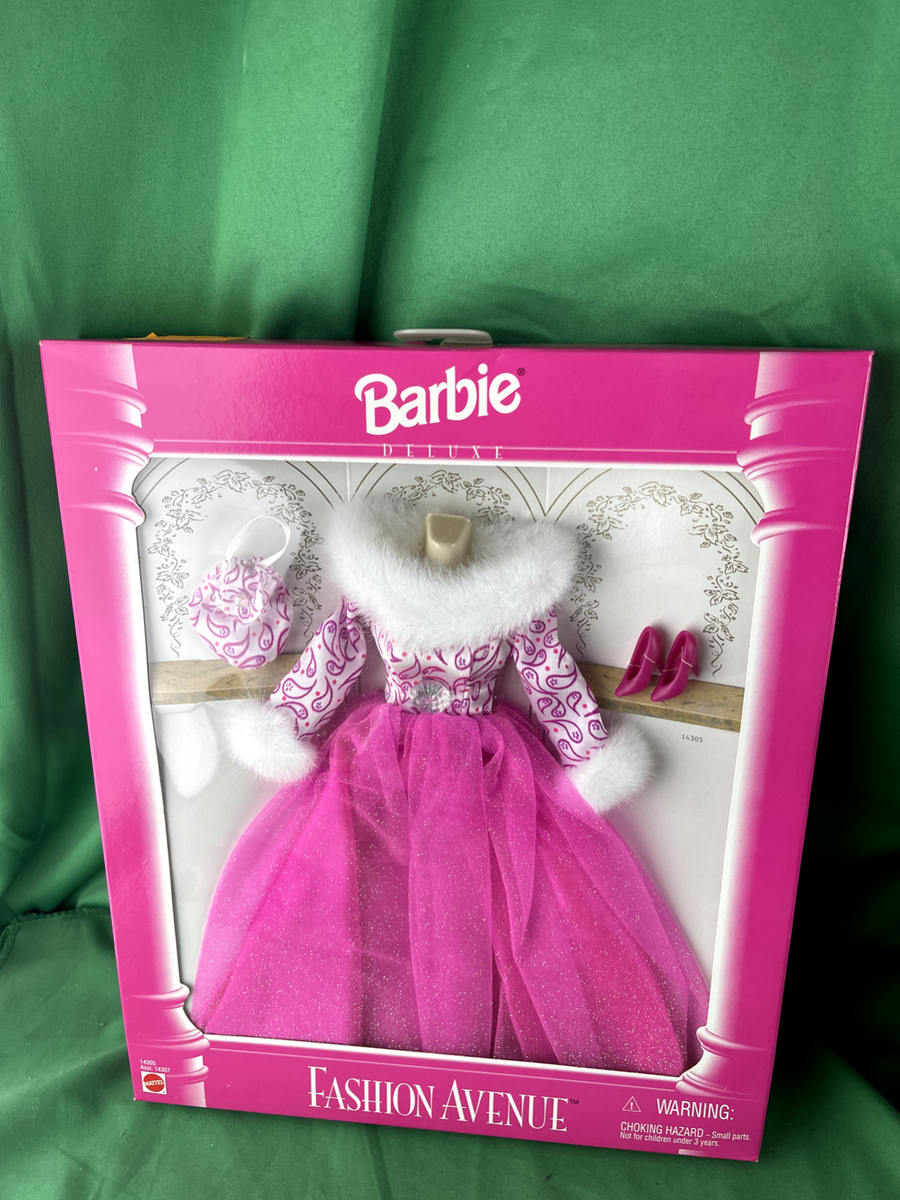 green emerald velvet dress Amazon.com: Fashion Avenue Blonde Doll Chic Barbie in Pink Satin : Toys &  Games