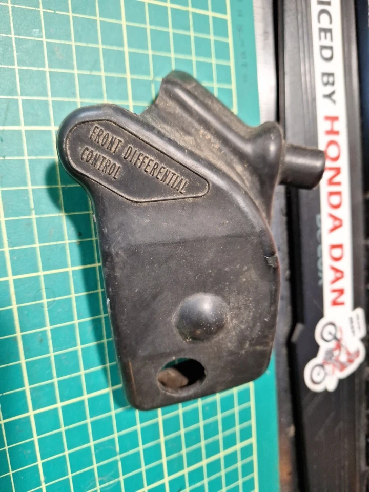 Cubierta de bloqueo de diferencial Kawasaki Brute Force 1491-1403 usada para 2002-23 360-750cc Foto 4 de 4