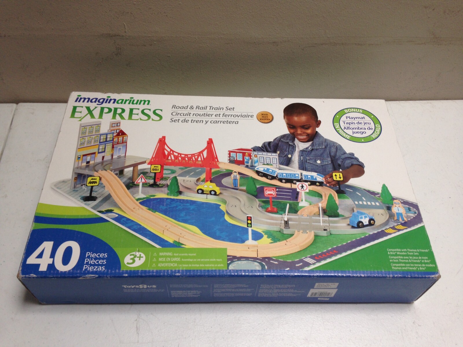imaginarium express rescue train set