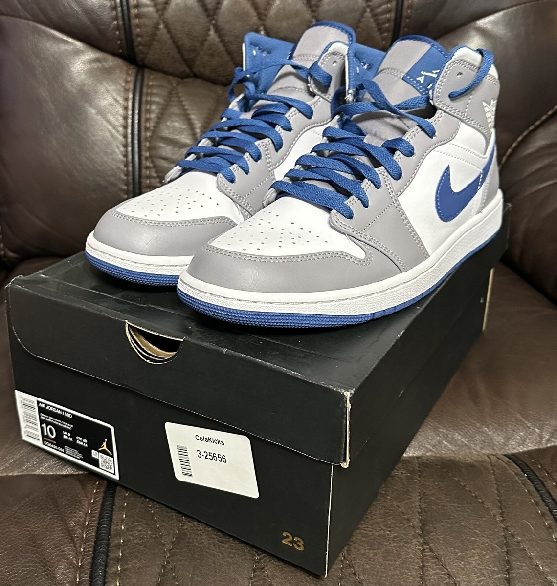 大人気!! NIKE ★ Jordan 1 Mid Cement Grey True Blue ★ Nike Air Jordan 1 Mid Cement Grey True Blue Men AJ1 Size 10