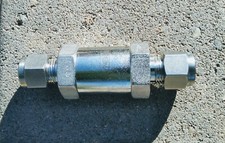 Parker Hannifin 5000 psi check valve  1/2 sae thread - for stainless tubing