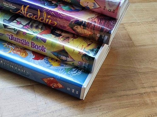 LOT of 4 NEAR MINT & RARE Walt Disney "CLASSIC BLACK DIAMOND" VHS BUNDLE - Picture 19 of 19