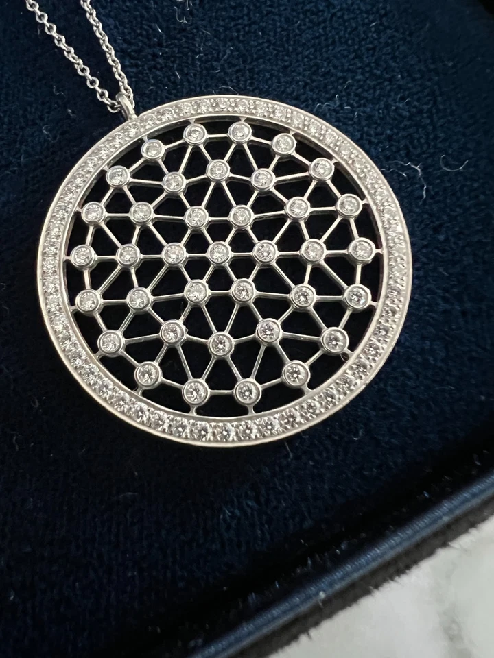 Tiffany & Co platinum "Voile" pendant set with round brilliant diamonds - Image 2 of 4