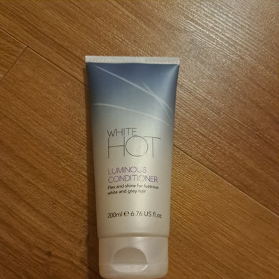 White Hot Luminous Conditioner 200ml B87