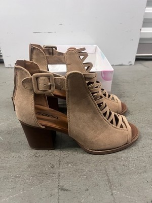 Soda Aran Sandals Womens US 10 Light Taupe Suede Block Heel Peep Toe Strappy