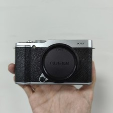 Fujifilm X-M1 16.3MP Digital Camera Only Body With SD Card,Battery,Charger