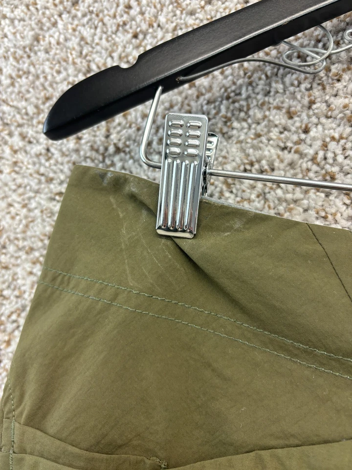 Bermudas Mountain HardWear verdes pantalones cortos de senderismo de nailon para mujer talla 8 Foto 4 de 4