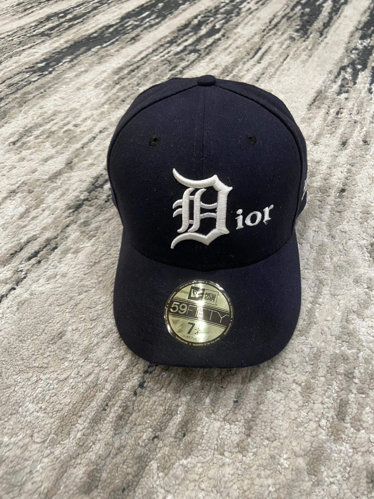 Extrêmement rare chapeau bleu marine Dior Detroit Tigers cause perdue 7 1/4