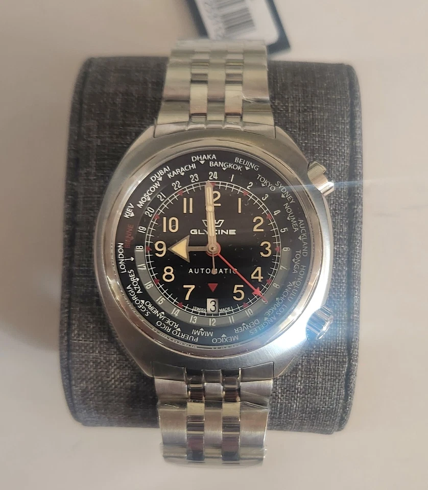 Glycine Airman GMT World Time Automatic 43mm Case 200M W.R  Sapphire Crystal - image 2 of 3