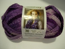 RED HEART SASHAY BOOGIE PURPLE LAVENDER KNITTIG CROCHET DESIGNER YARN 100G