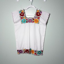 Guatemalan Embroidered Huipil size XXS XS, Poncho Top Handmade Boho Colorful VG