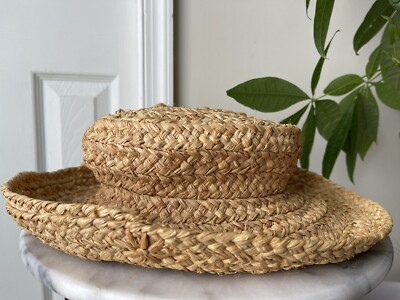 MSRP $325 Helen Kaminski Raffia Hat Handmade In Madagascar  display picture 3