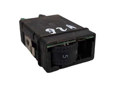 Volkswagen Passat Sitzheizung Steuerknopf Schalter 3B0963563A OEM Ersatzteil