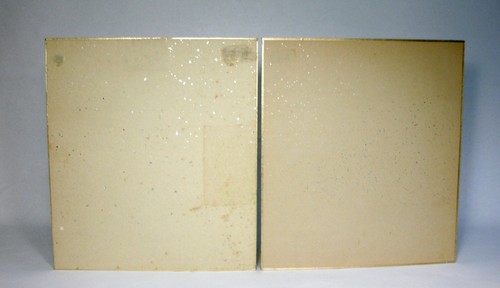 d 2 Vtg JAPANESE? PAINTINGS HAND PAINTED ON SILK Crabs Seashore, Chipmunk Grapes - Picture 2 of 15