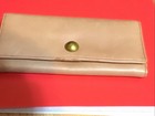 Levenger Wallet Tan Bifold Pebbled Leather Brass Dome Snap Lots Of Pockets NEW B — photo 1