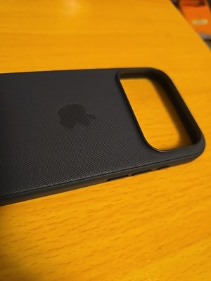 Original Apple TechWoven Case with MagSafe For Iphone 17 Pro 6.3