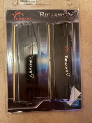 G. SKILL RipJaws V DDR4-3200 Arbeitsspeicher Kit - 2 x 8GB