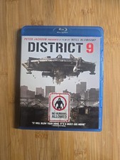 District 9 Blu-ray, 2009 Combined Shipping Available 